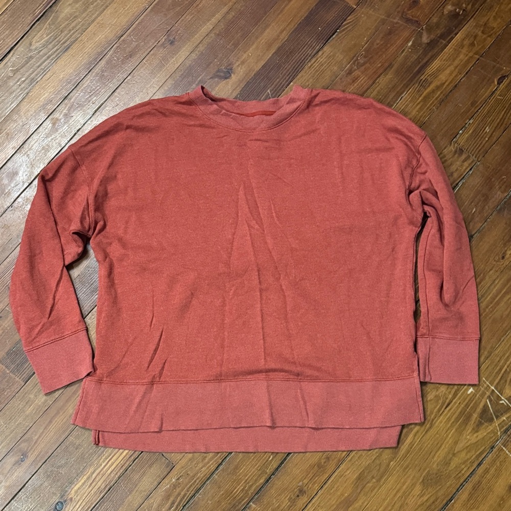 Time and Tru Men's Brick Crewneck Sweater